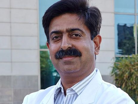Dr Neeraj Sanduja | Best doctors in India