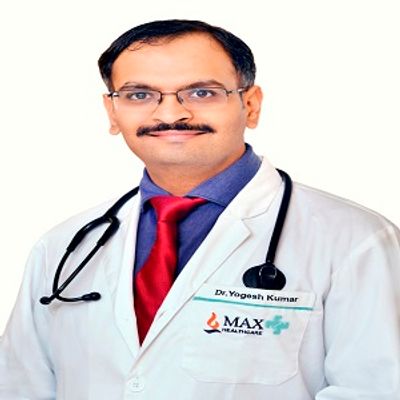 Dr Yogesh Kumar Chhabra | Best doctors in India